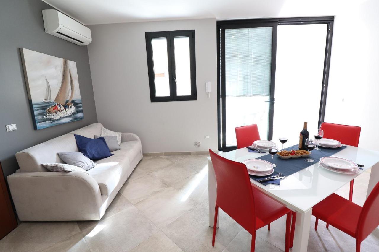 Modern Apartment “Casa Giuditta Deluxe A Otranto” Wi-Fi & Balcony Exterior photo